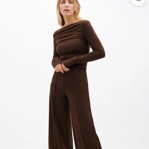 Marcella brown Cooper top, new with tags large